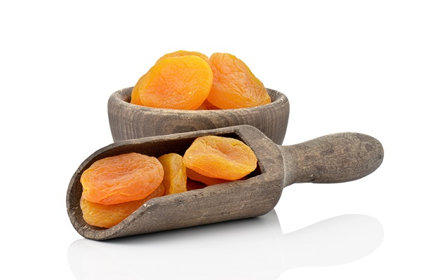 Dried-Apricots-2