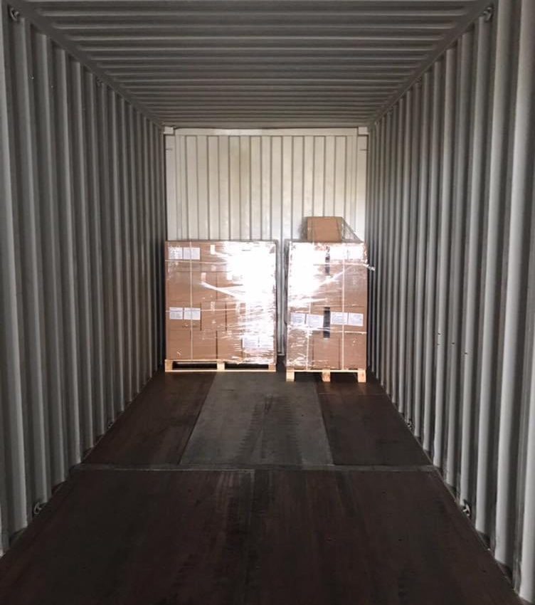 Dried-Apricots-Shipment-with-Pallets-3