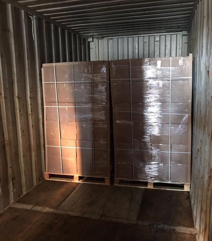Dried-Apricots-Shipment-with-Pallets